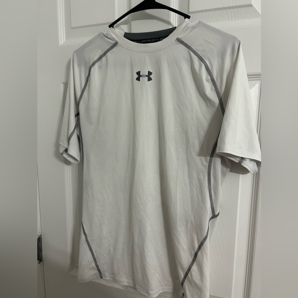 Under armor dry fit compression shirt